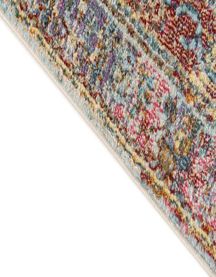Detail image of  2' 5 x 6' 7 Santiago Runner Rug