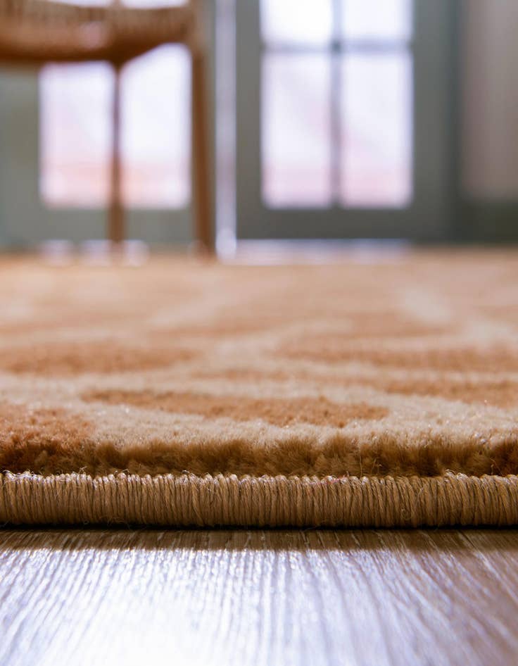 Detail image of  2' 7 x 10' Savannah Runner Rug