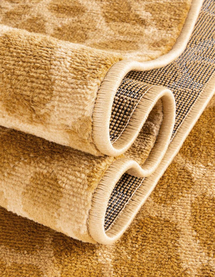 Detail image of  2' 7 x 10' Savannah Runner Rug