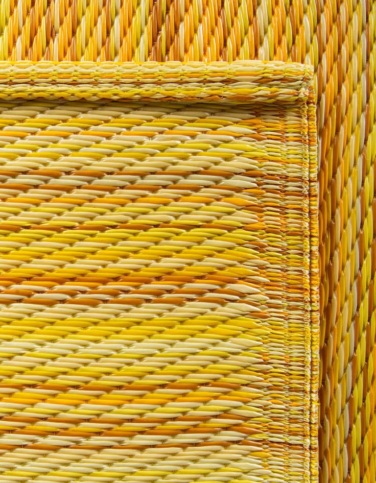 Detail image of  2' x 6'  Washable Vista Breeze Indoor / Outdoor Runner Rug