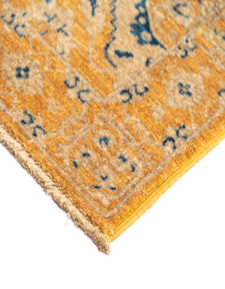 Detail image of  2' 9 x 9' 7 Ziegler Wool Runner Rug