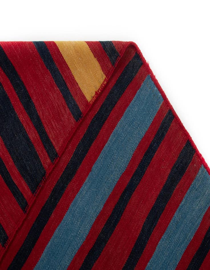 Detail image of  9' 5 x 9' 7 Armanibaff Kilim Wool Square Rug