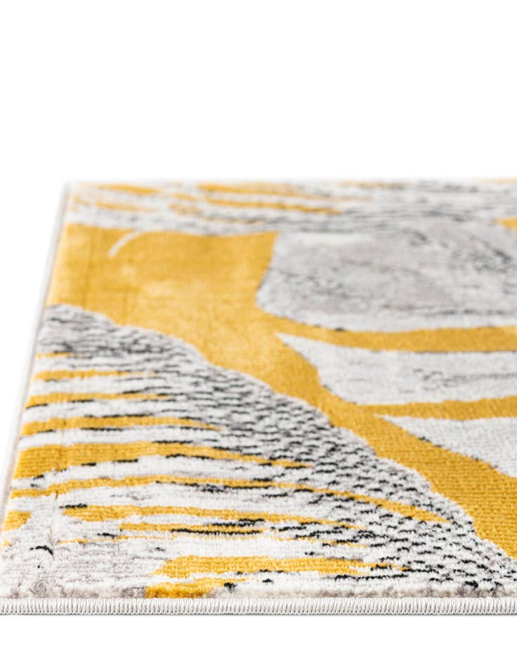 Detail image of  7' 10 x 7' 10 Blossom Square Rug