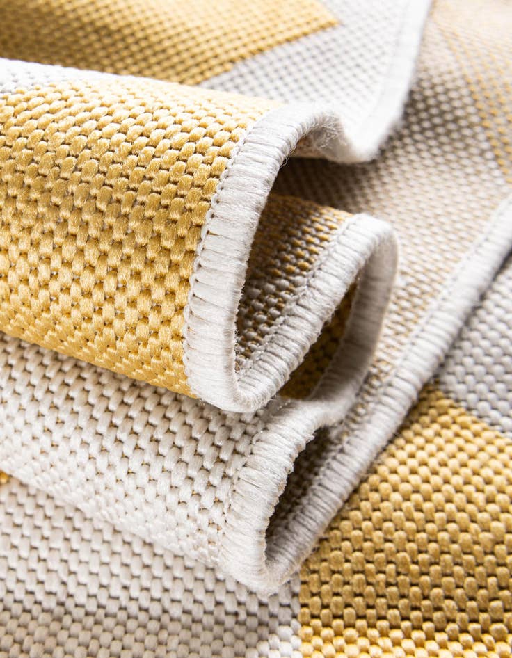 Detail image of  7' 10 x 7' 10  Washable Jill Zarin Napa Indoor / Outdoor Square Rug