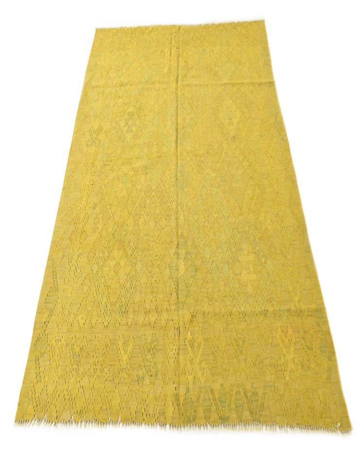 Detail image of  5' 4 x 6' 7  Hand Woven Kilim Fars Square Rug