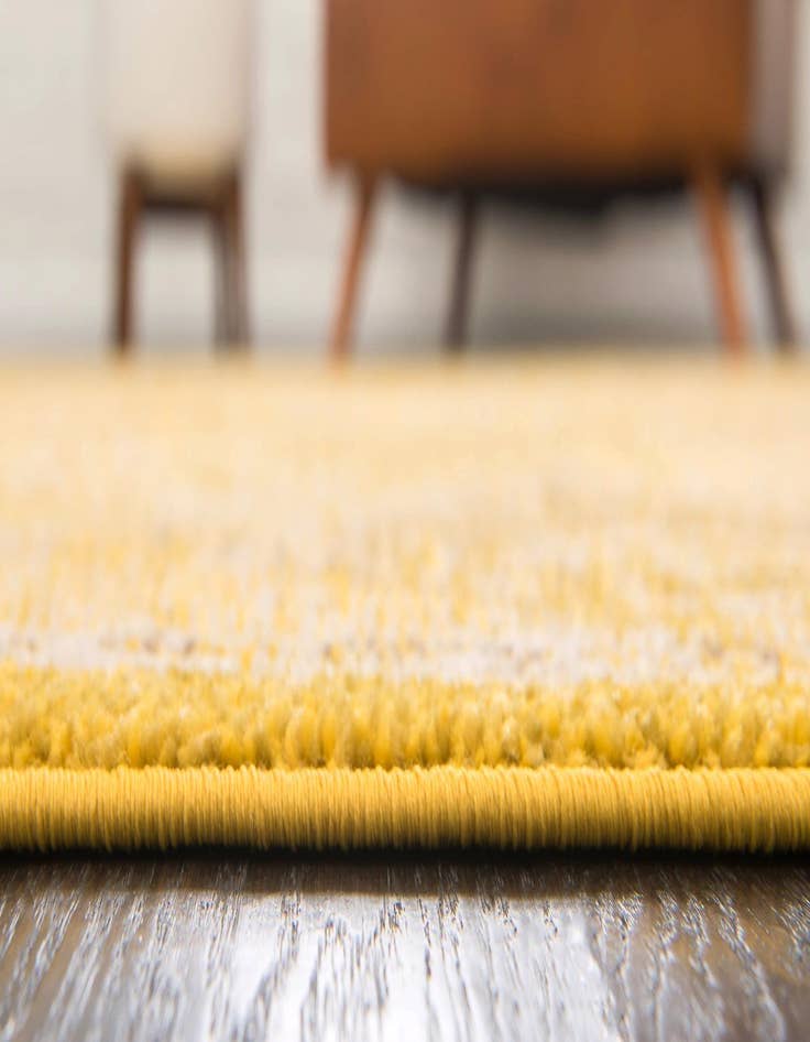 Detail image of  7' 10 x 7' 10 Madeline Square Rug