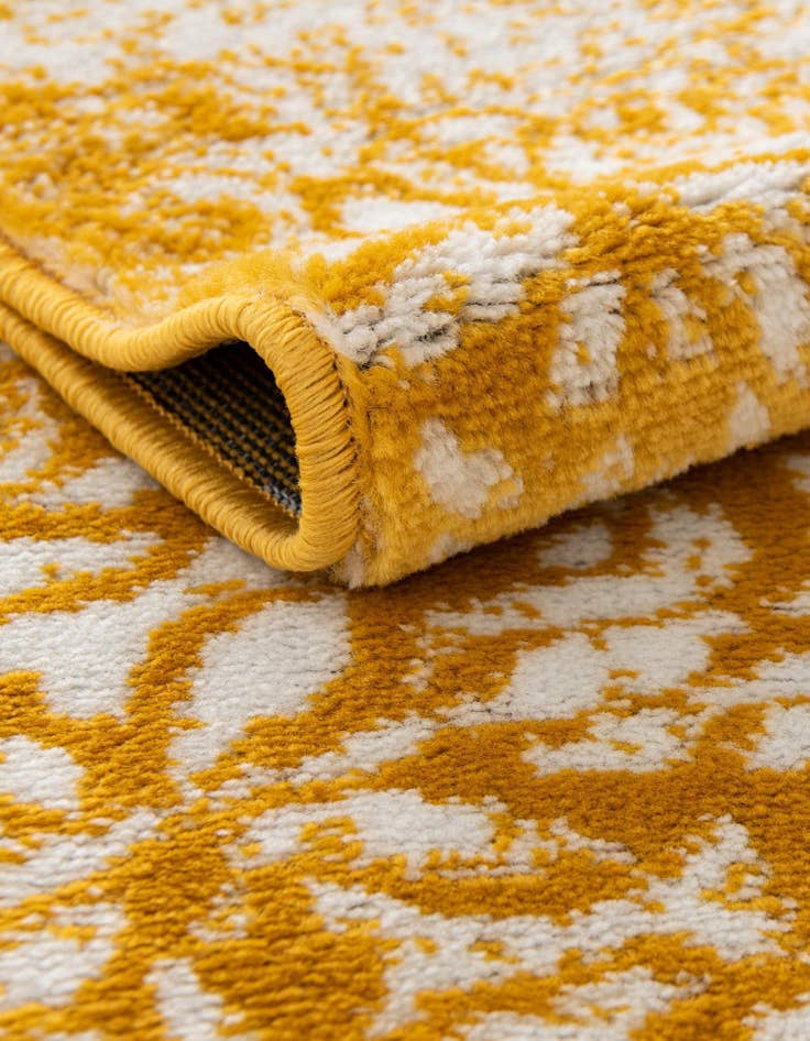 Detail image of  7' 10 x 7' 10 Monte Carlo Square Rug