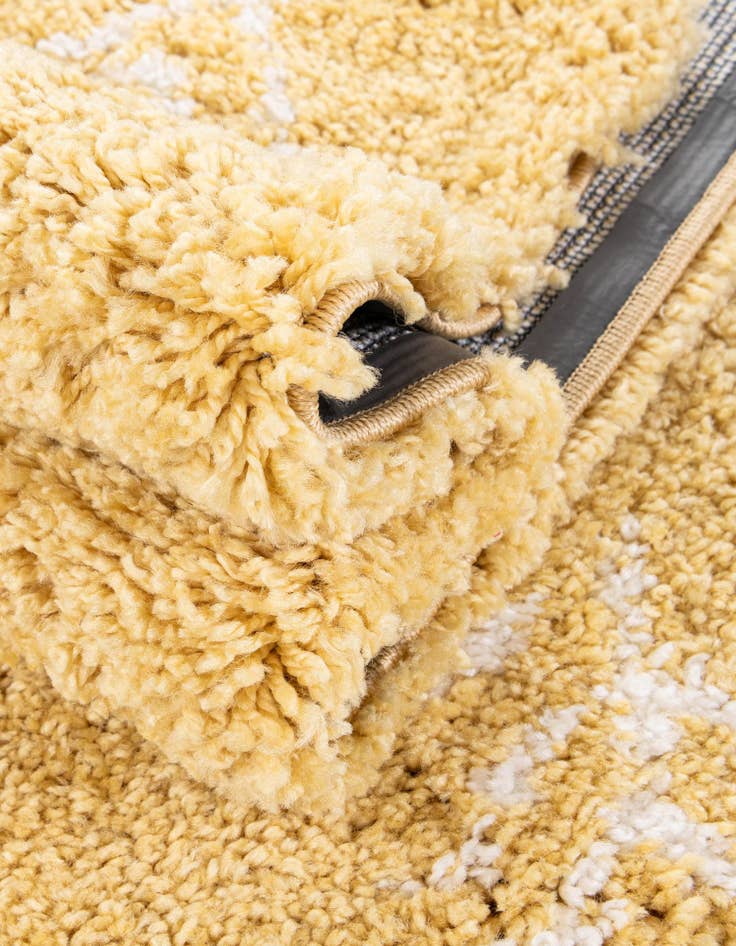 Detail image of  8' x 8' Moroccan Shag Square Rug