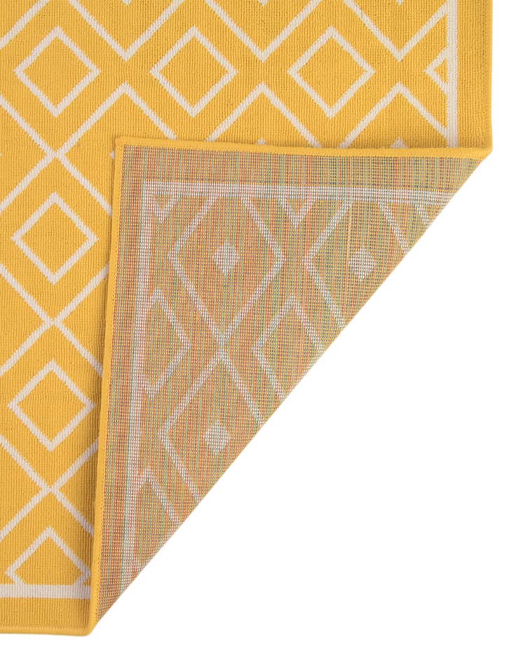 Detail image of  7' 10 x 7' 10  Washable Lattice Indoor / Outdoor Square Rug