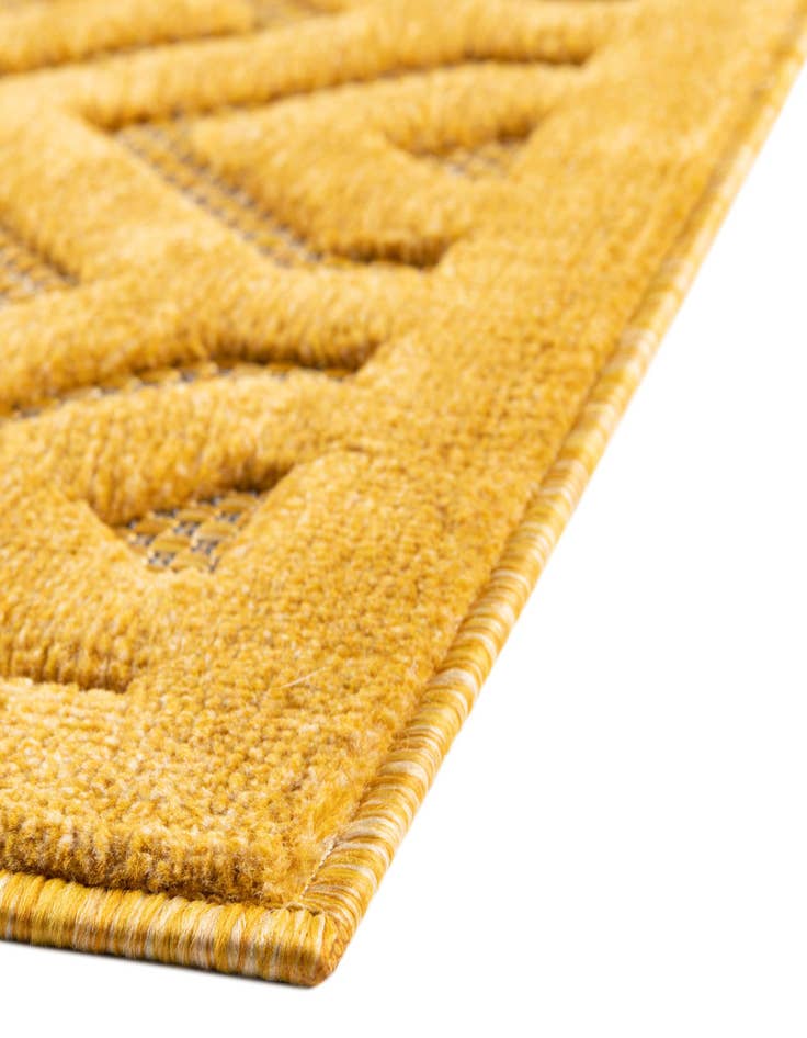 Detail image of  7' 10 x 7' 10  Washable Trellis Textured Indoor / Outdoor Square Rug