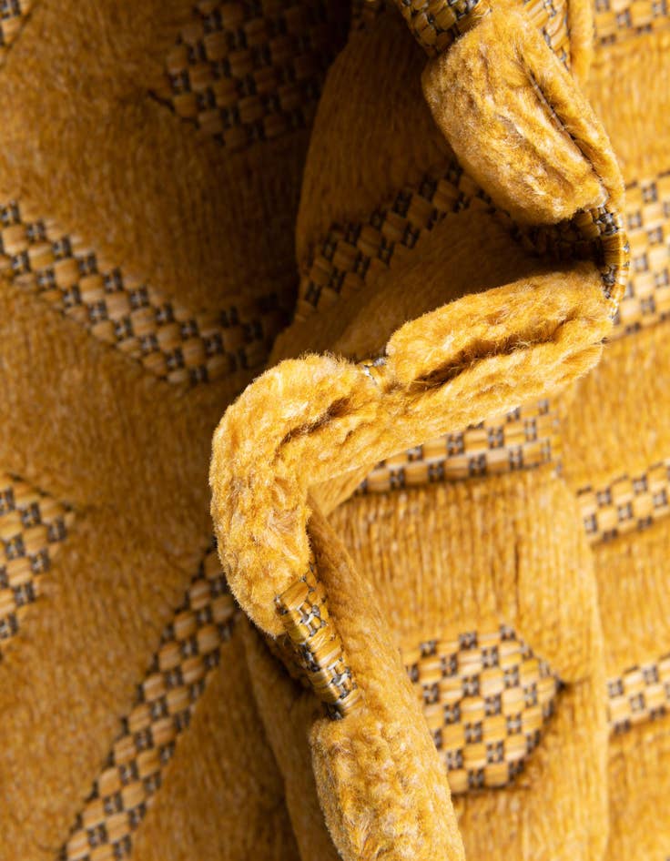 Detail image of  7' 10 x 7' 10  Washable Trellis Textured Indoor / Outdoor Square Rug