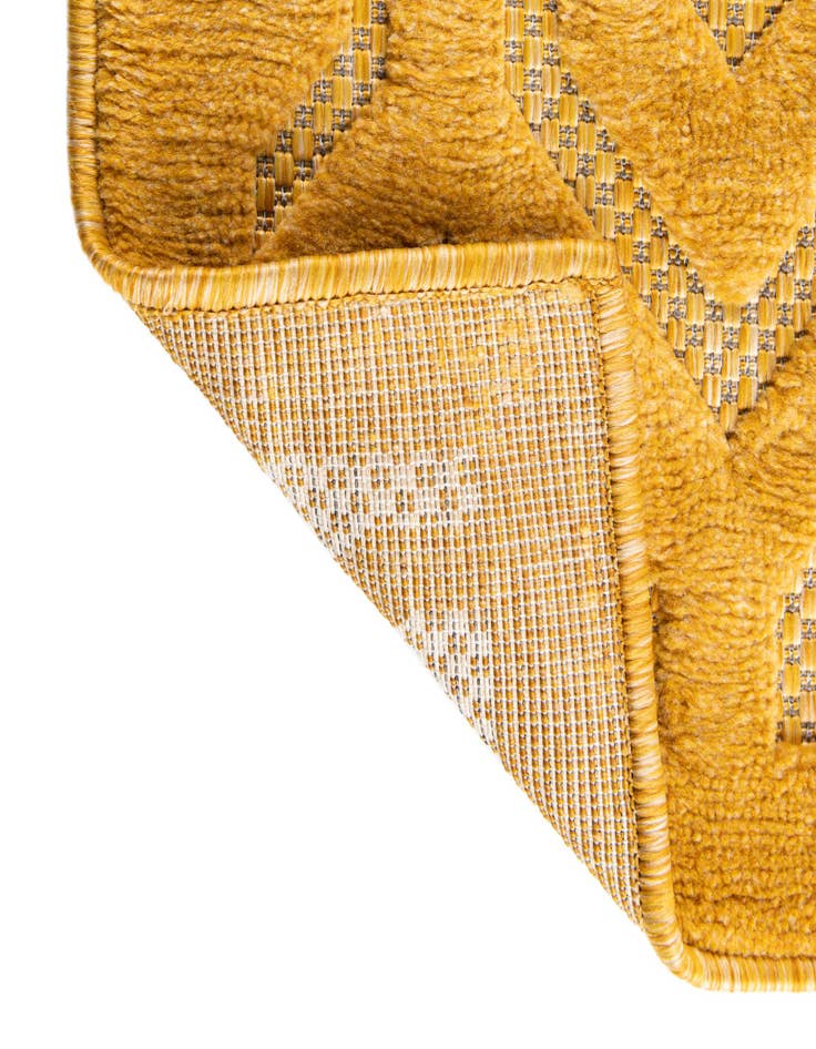 Detail image of  7' 10 x 7' 10  Washable Trellis Textured Indoor / Outdoor Square Rug